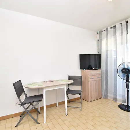 Studio 4 Couchages Proche Plage Daire